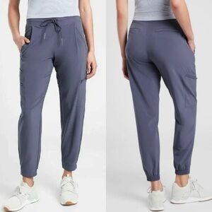 Athleta Venture Pant Violet Blue Travel Pull On Jogger UPF 50 Lightweight Size 2
